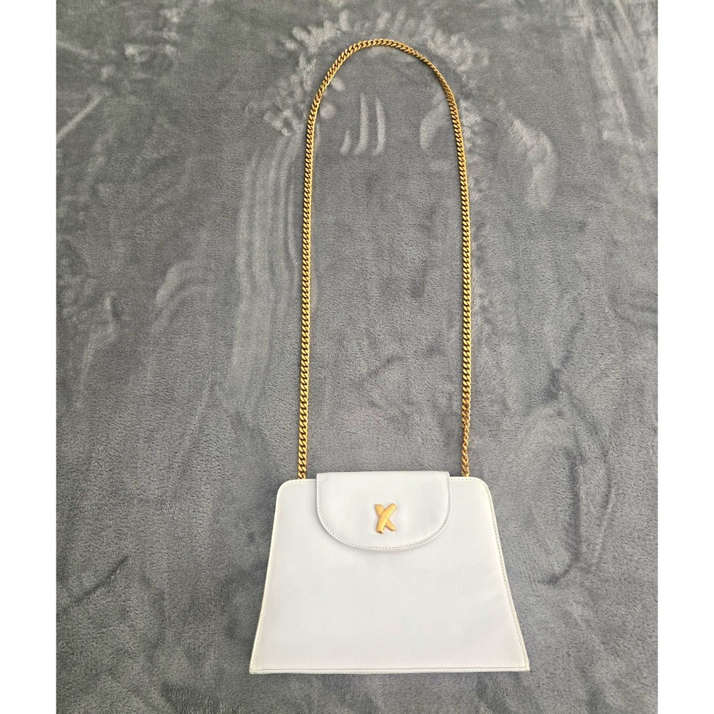 By Paloma Picasso White Leather Shoulder Bag Gold Hardware Chain Made In Italy